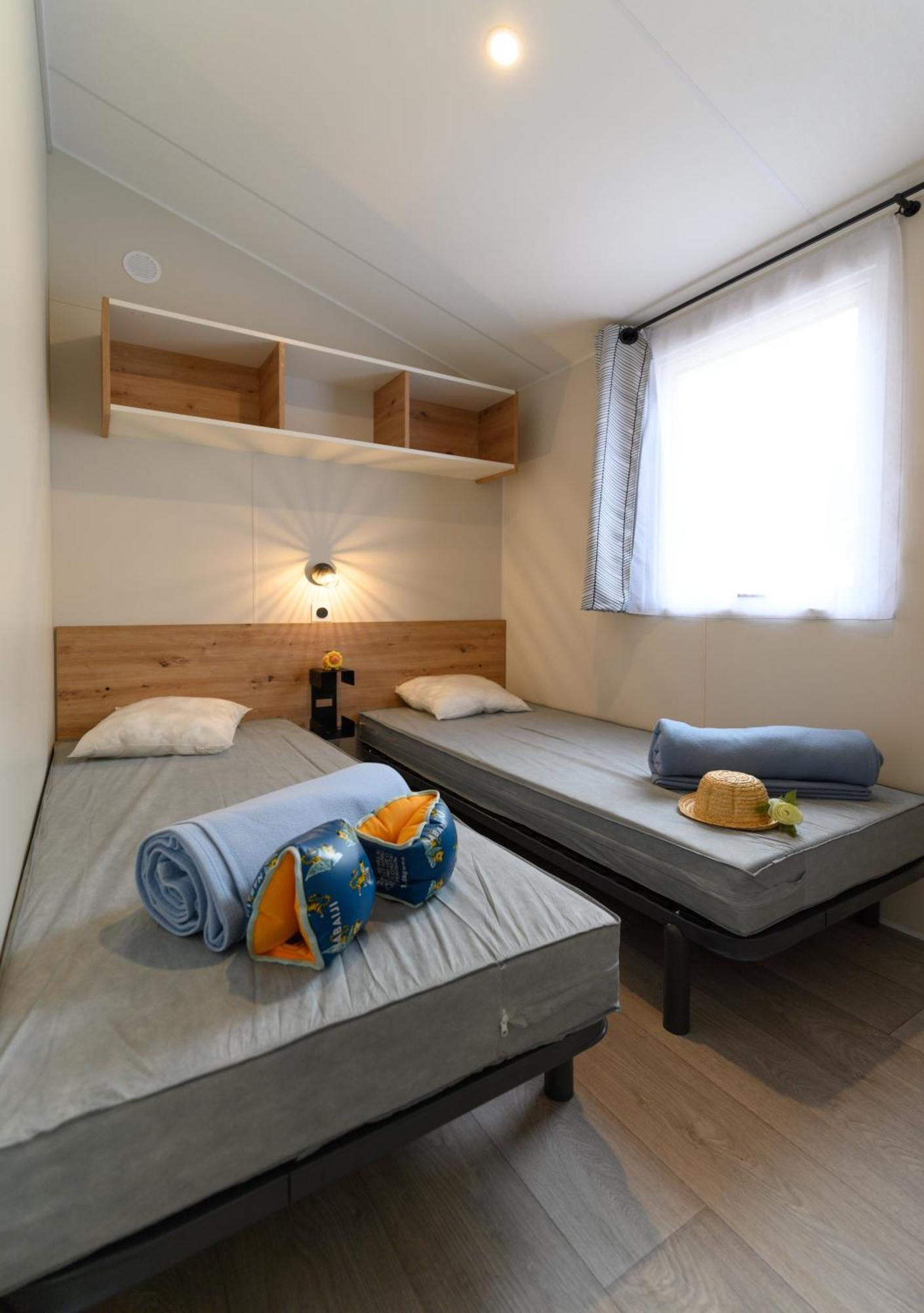 Camping L'Eden Le Grau-du-Roi Phòng bức ảnh