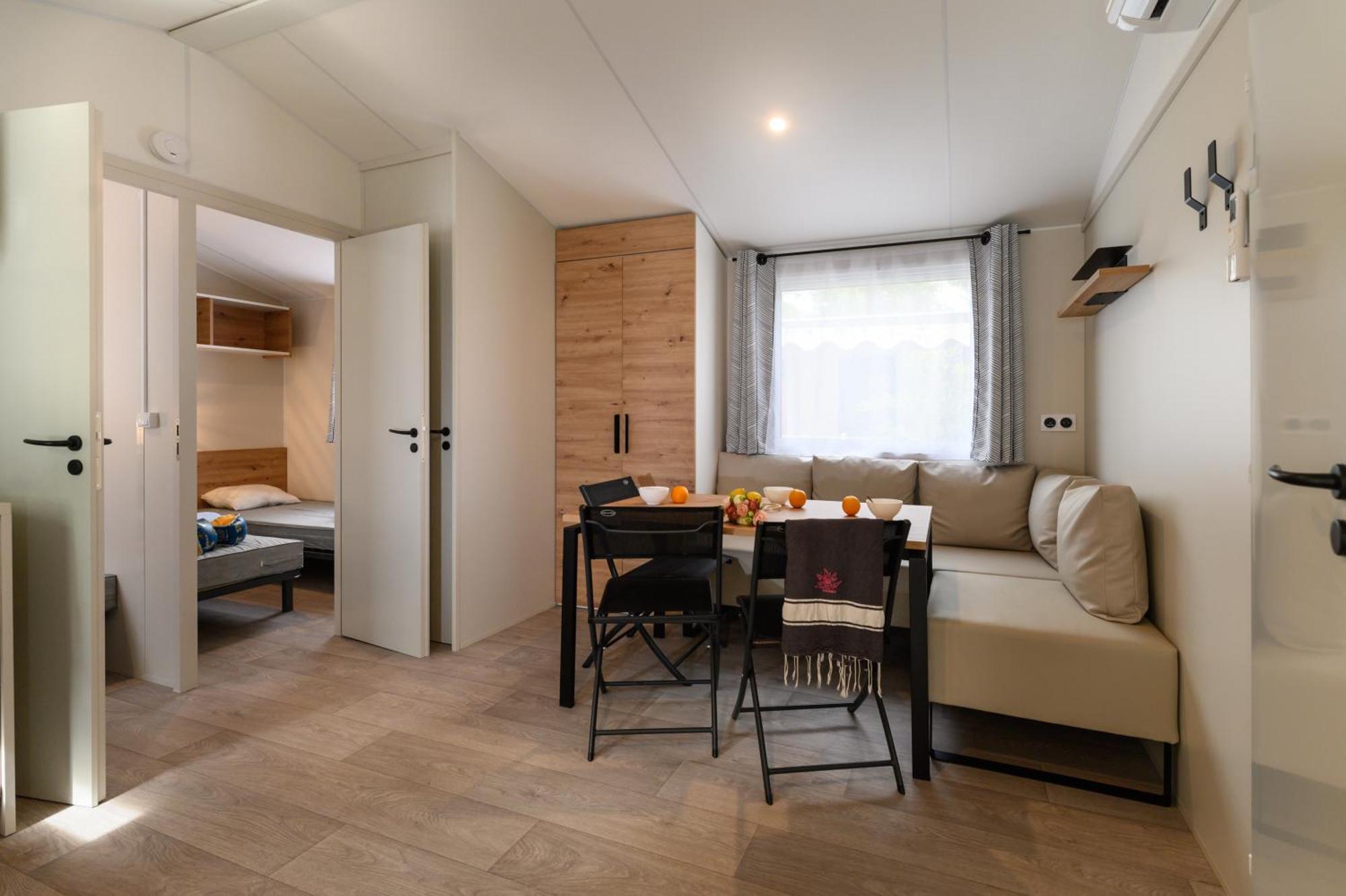 Camping L'Eden Le Grau-du-Roi Phòng bức ảnh