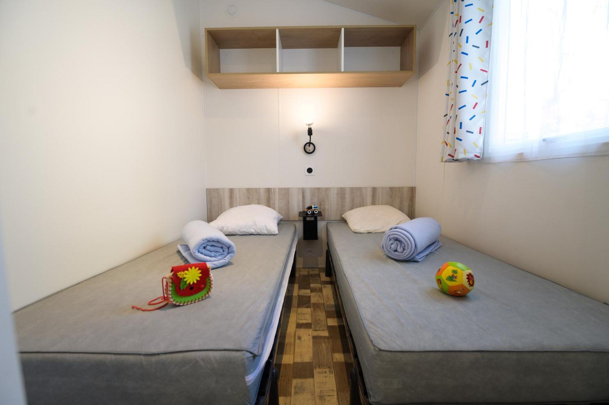 Camping L'Eden Le Grau-du-Roi Phòng bức ảnh